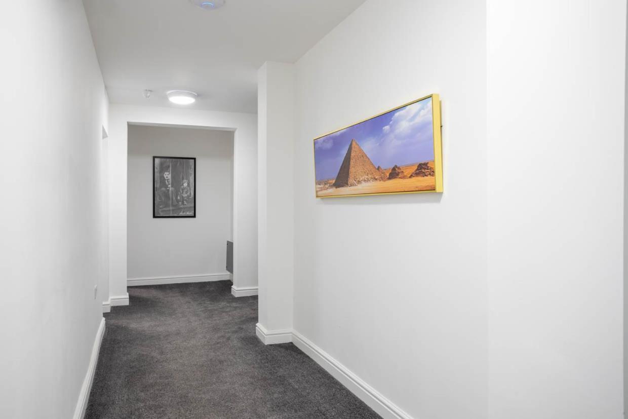 Dusties Hotel Rotherham Dış mekan fotoğraf