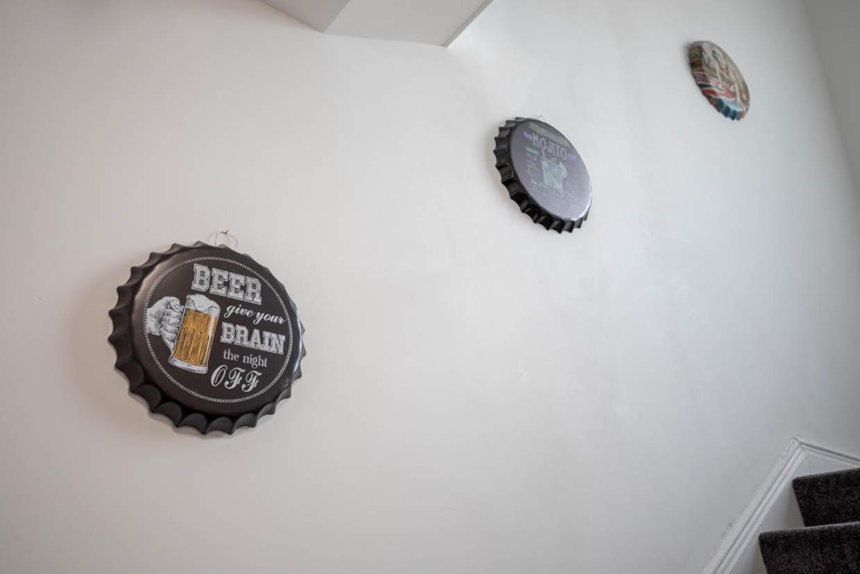 Dusties Hotel Rotherham Dış mekan fotoğraf